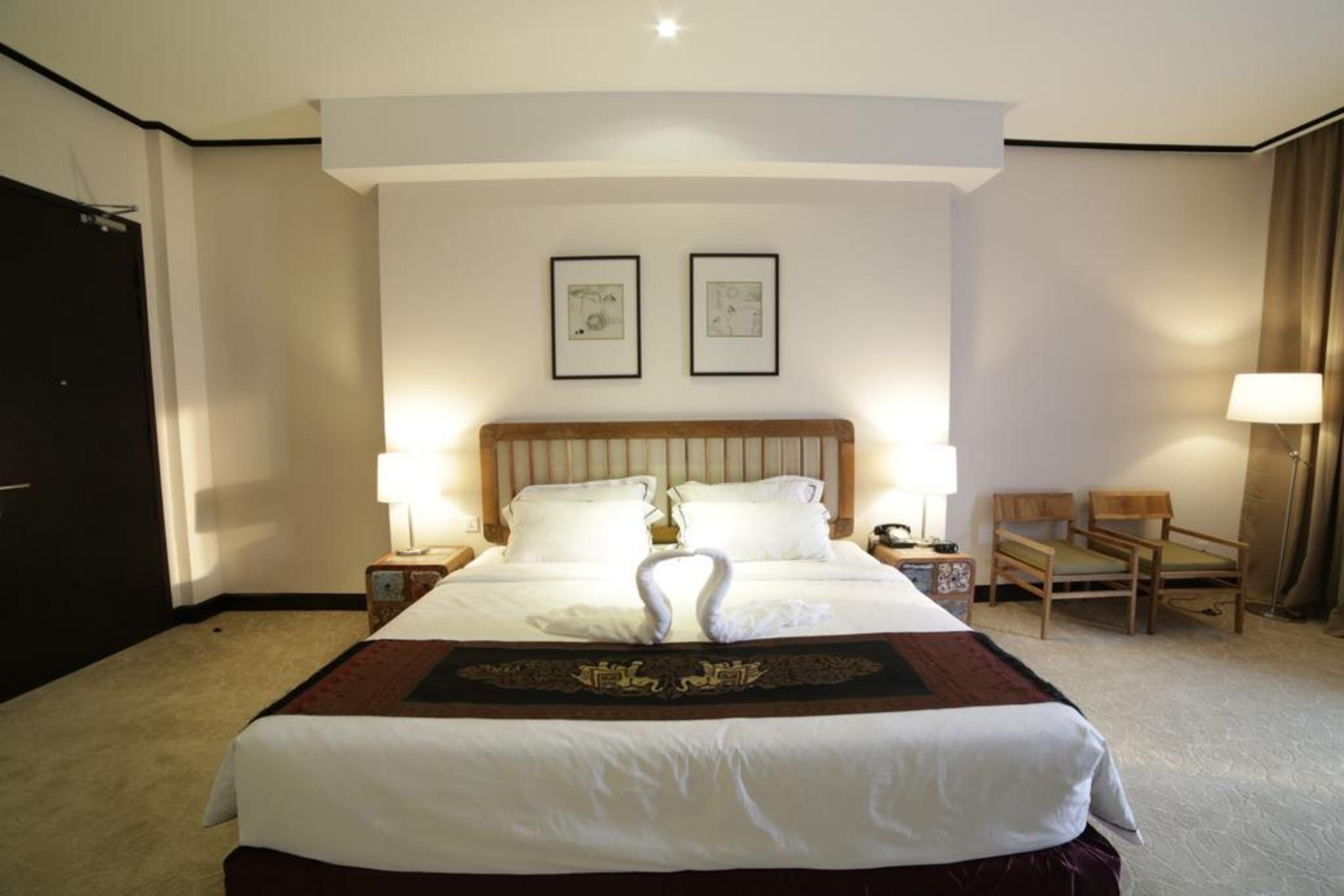 1825 Gallery Hotel Малакка Экстерьер фото
