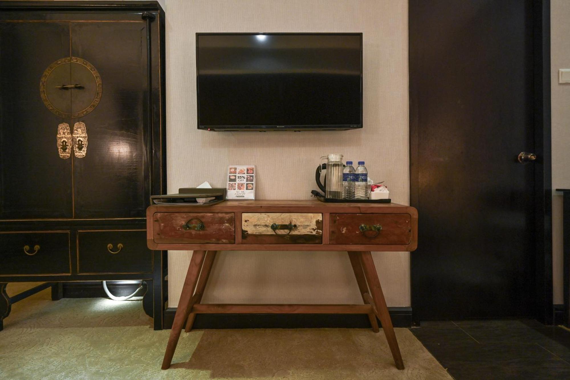 1825 Gallery Hotel Малакка Экстерьер фото